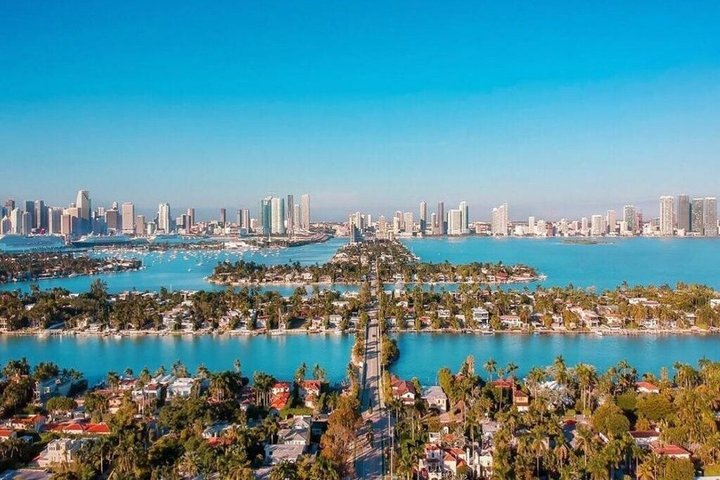 Miami Beach: Luxury Private 50-min Airplane Tour - Photo 1 of 18